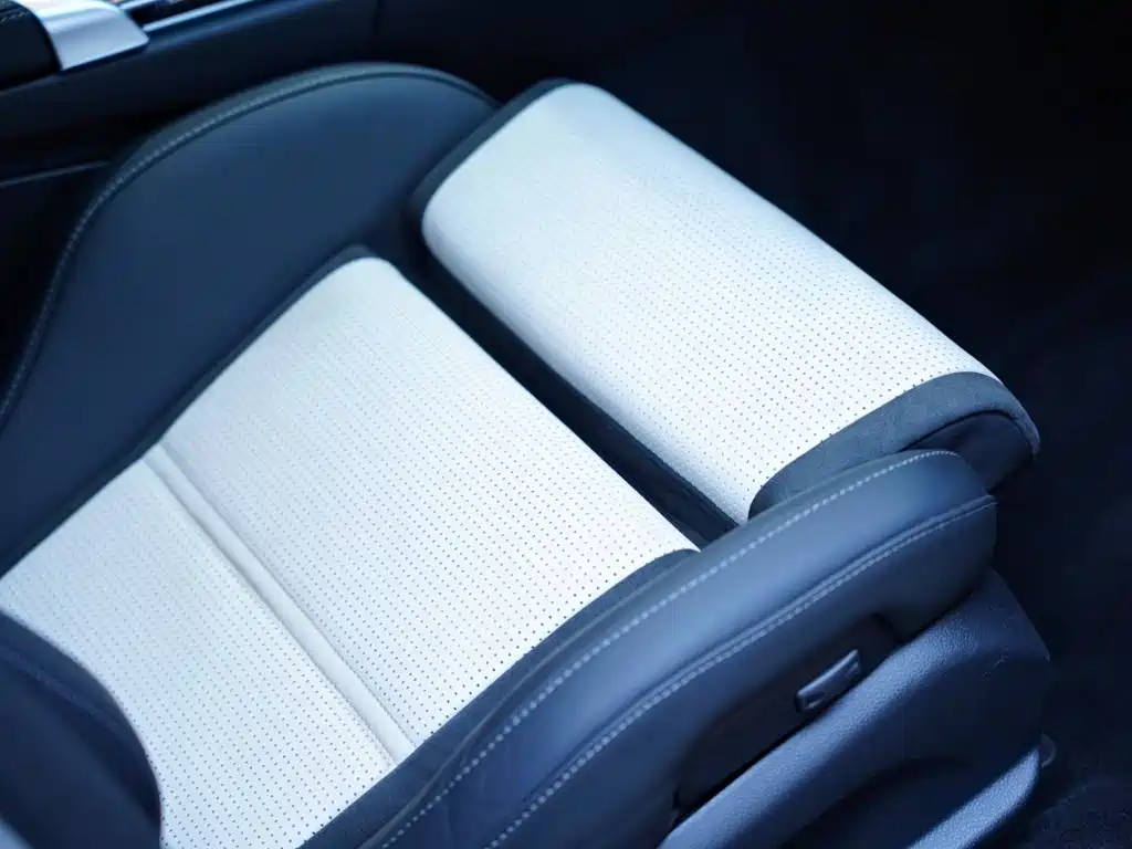 Mercedes-Benz C-Class AMG — миниатюра 33