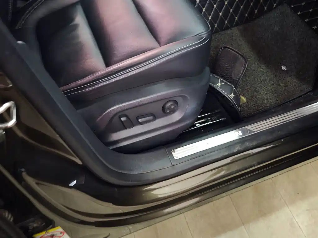 Volkswagen Tiguan — миниатюра 7