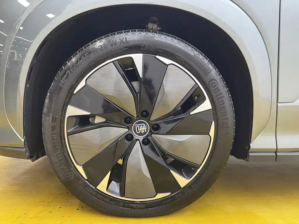 BYD Tang L — миниатюра 8