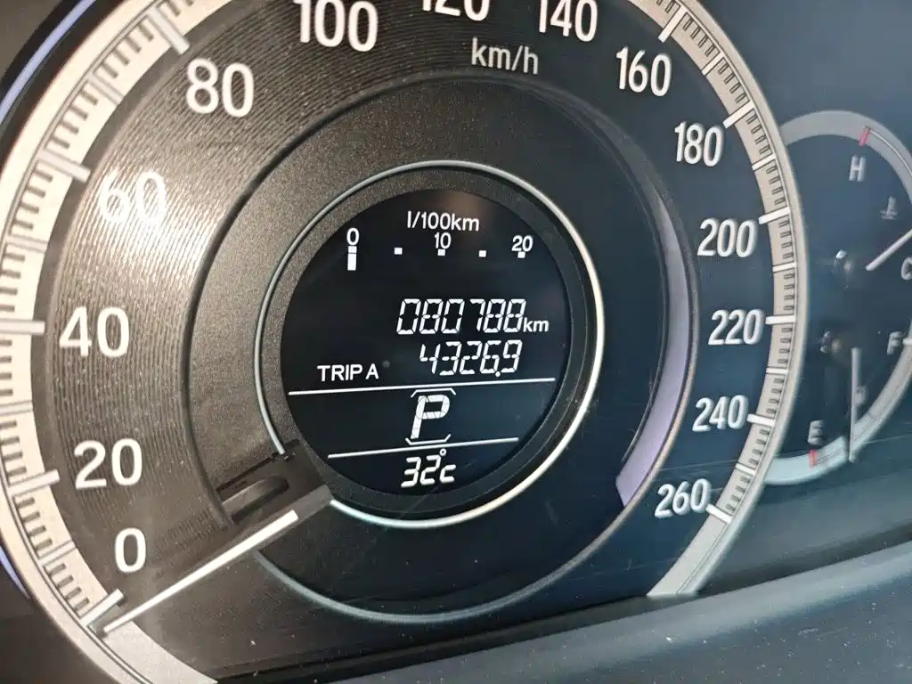Honda Accord — миниатюра 5