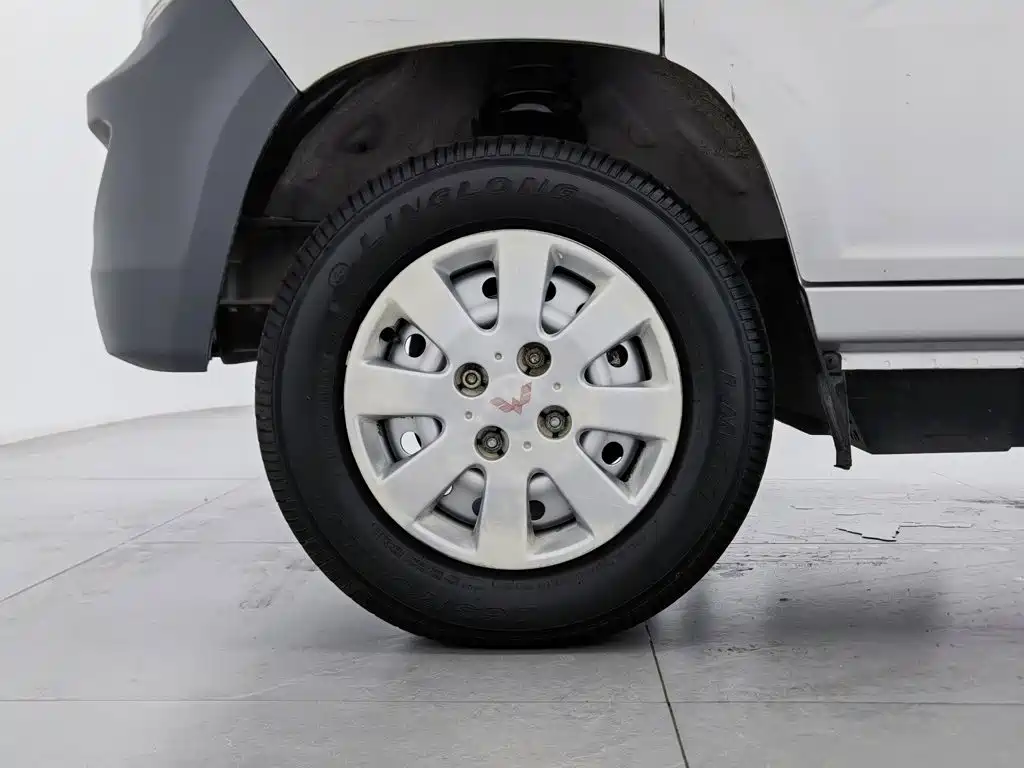 Wuling Zhiguang — миниатюра 17