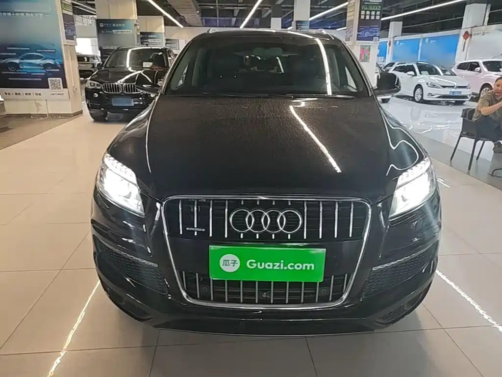 Audi Q7 — миниатюра 3
