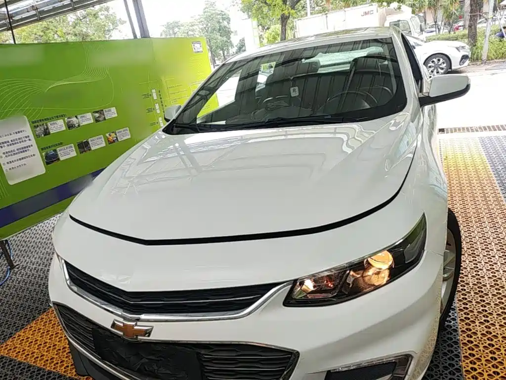 Chevrolet Malibu XL — миниатюра 3