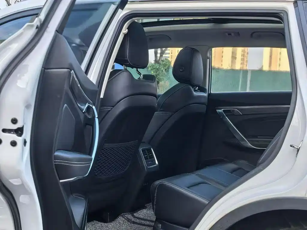 GEELY AUTOMOBILE BOYUE