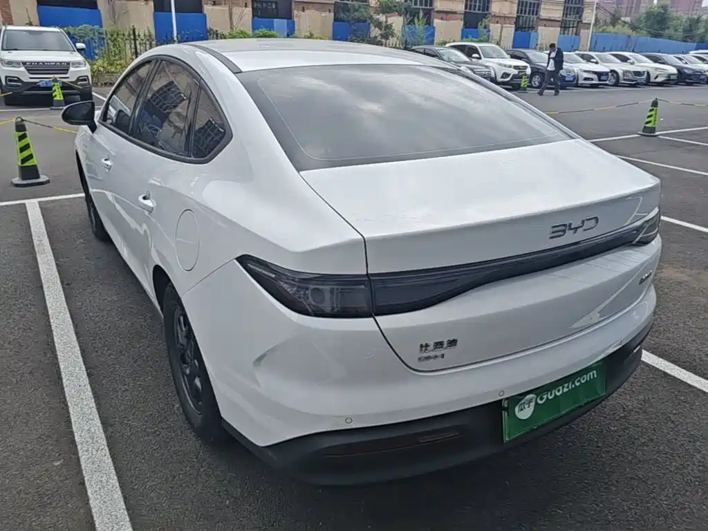 BYD Seal 05 DM-i — миниатюра 5