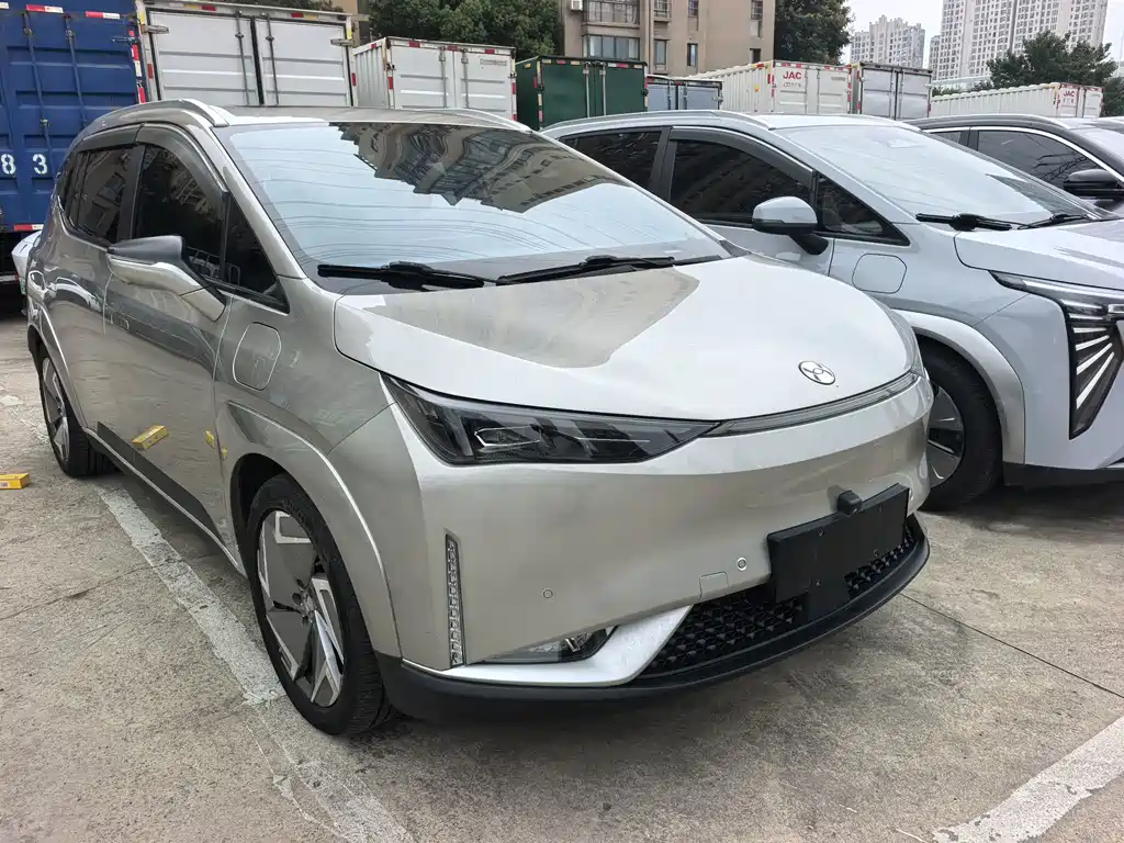 Hycan Z03 — миниатюра 3