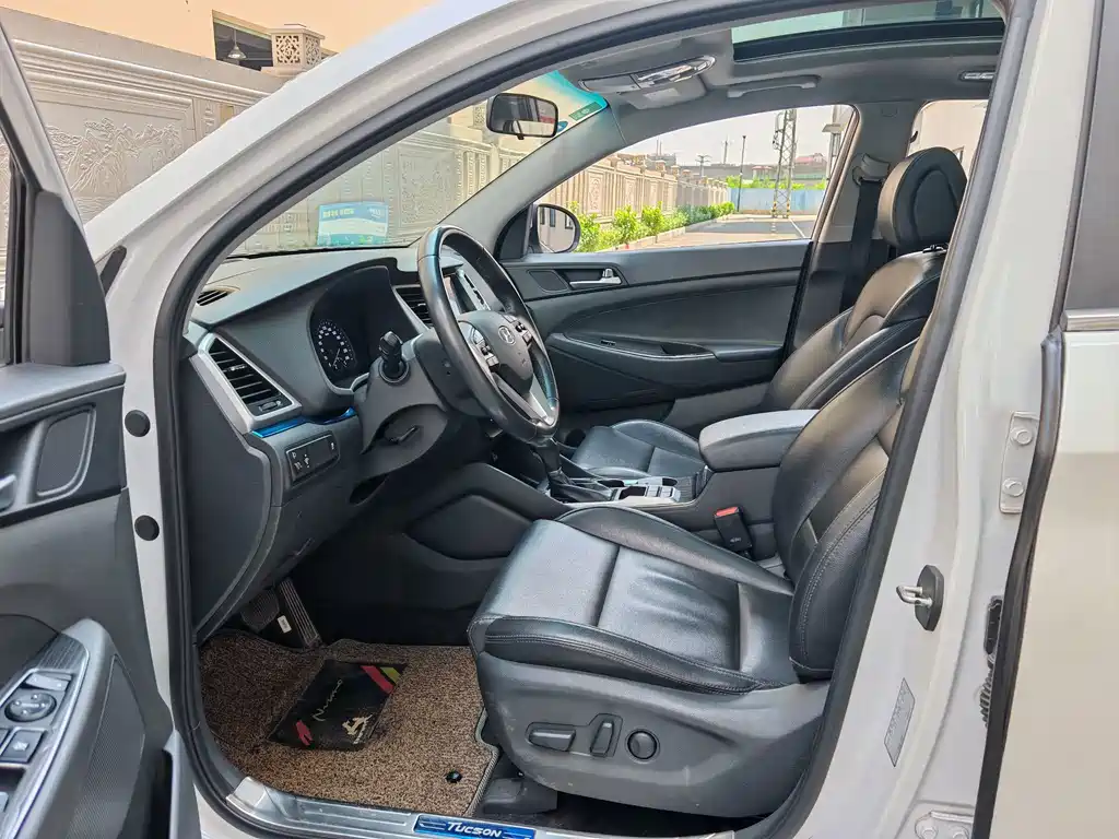 Hyundai Tucson — миниатюра 8
