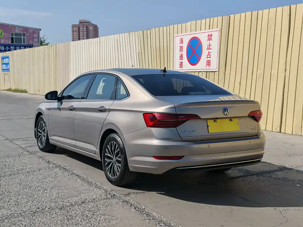 Volkswagen Sagitar — миниатюра 7