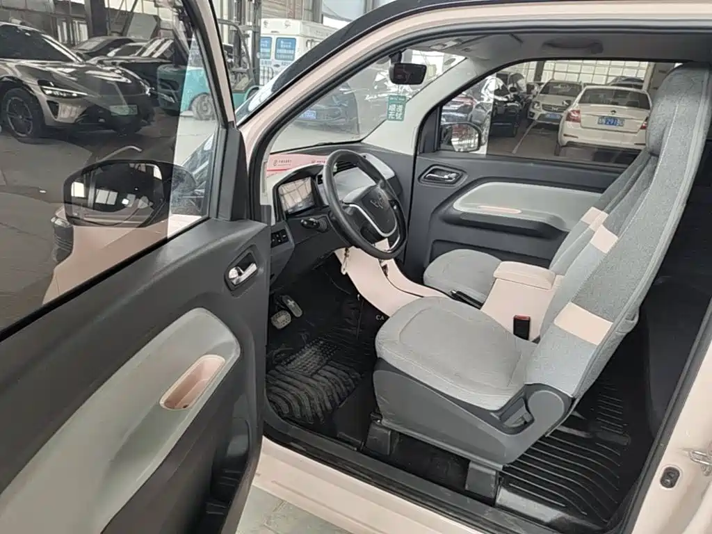 Wuling MINIEV — миниатюра 16