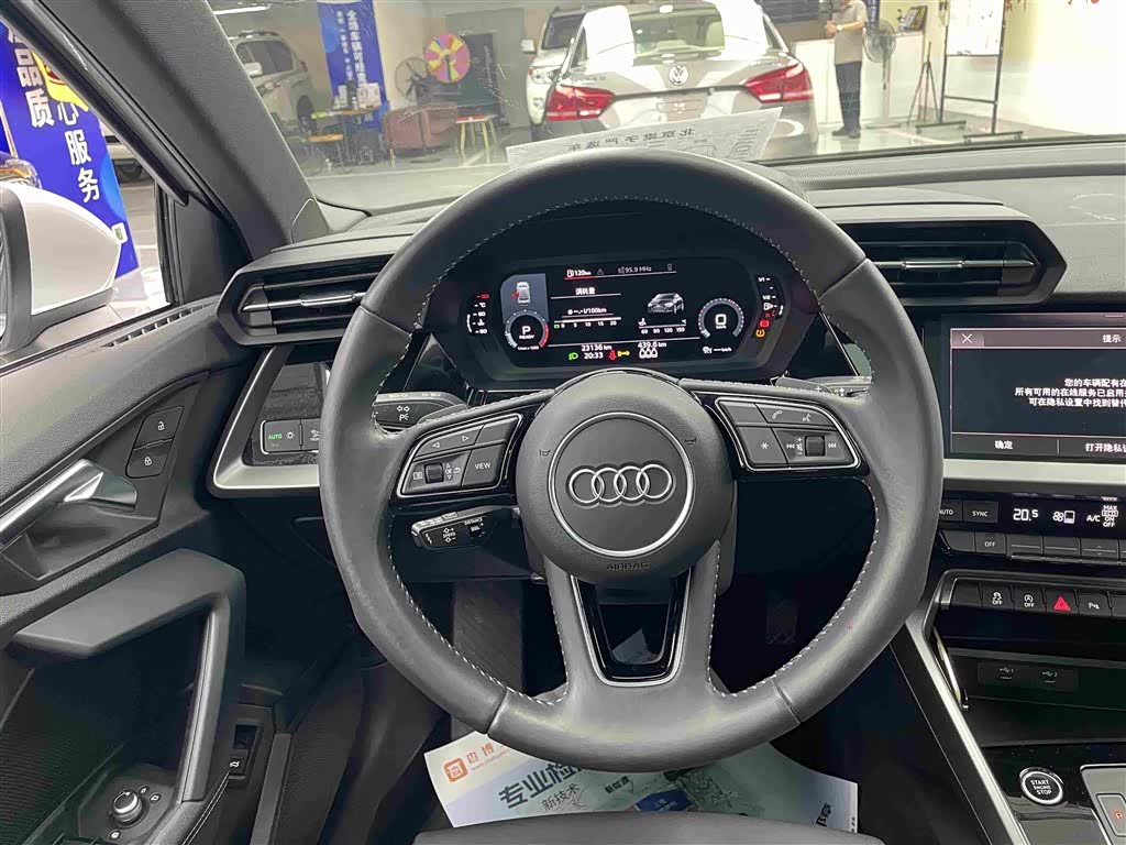 Audi A3 1.4 л 2021 г. Белый, пробег 23000 км