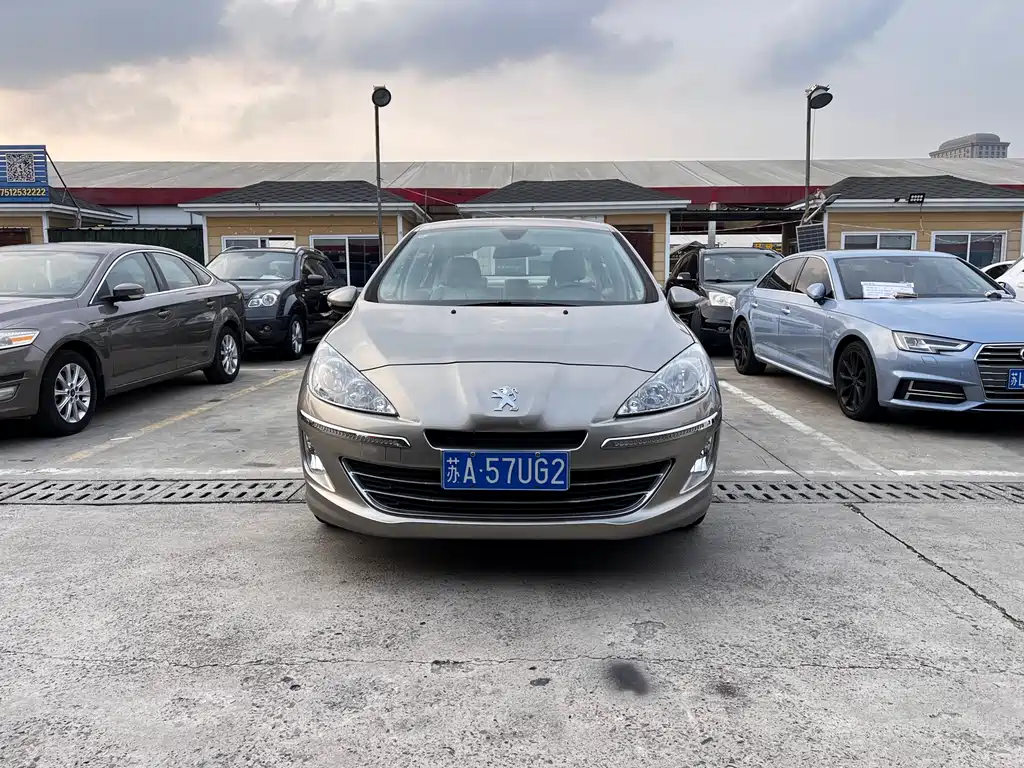 Peugeot 408 2014