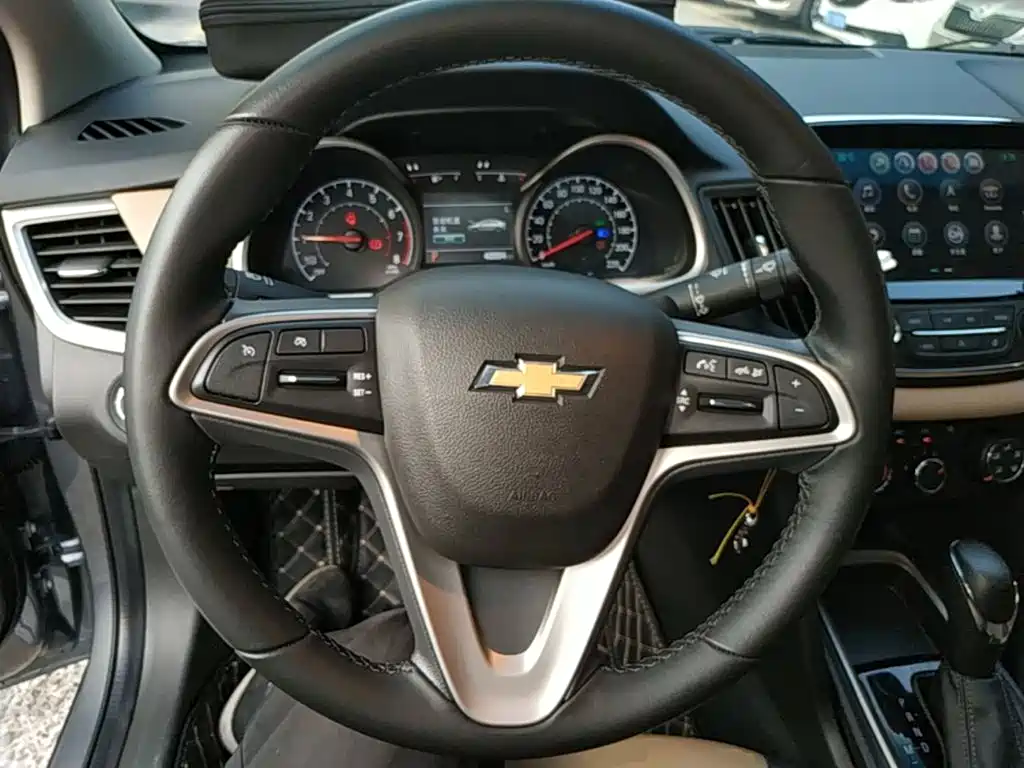 Chevrolet Monza — миниатюра 11