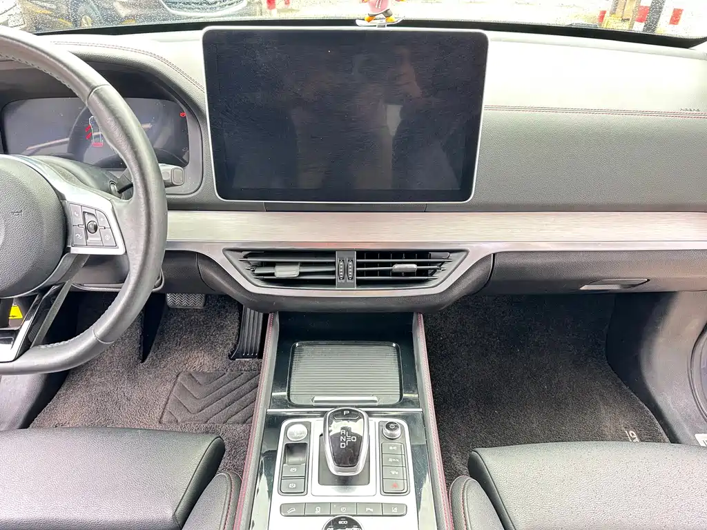 BYD Tang New Energy — миниатюра 15