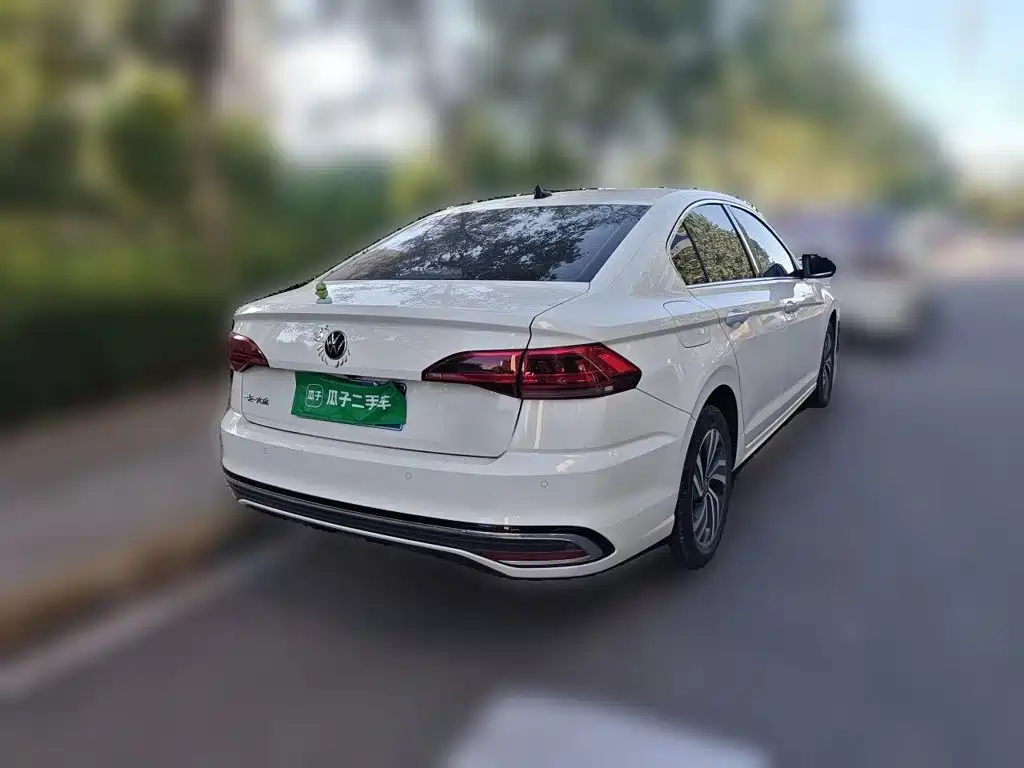 Volkswagen Bora — миниатюра 4