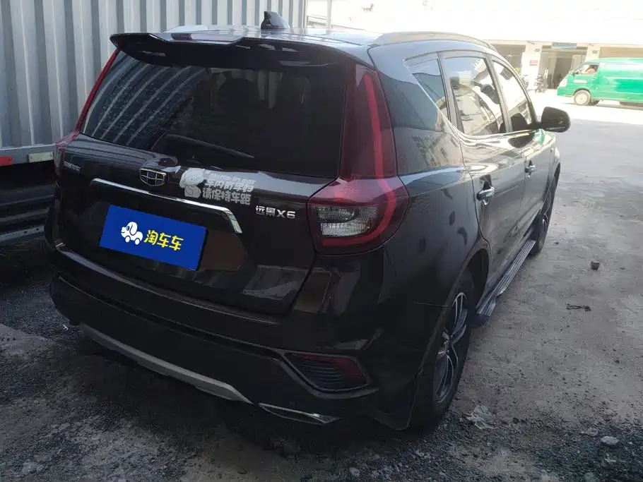 Geely Vision X6 — миниатюра 3