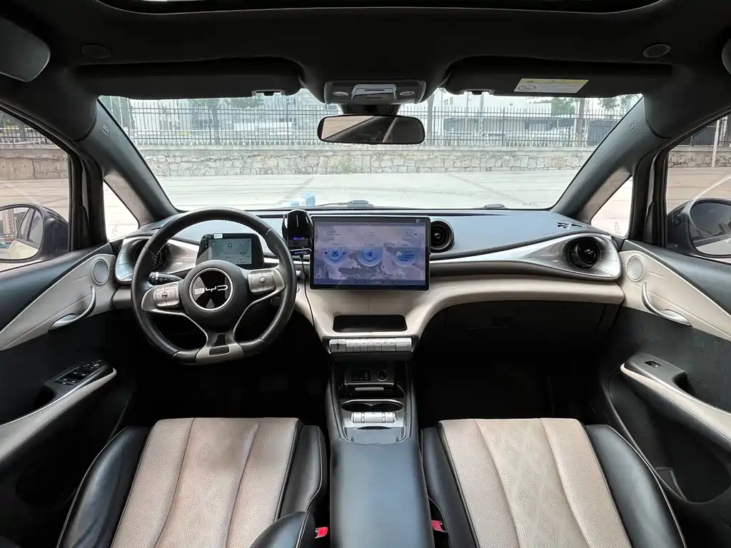 BYD Dolphin — миниатюра 7