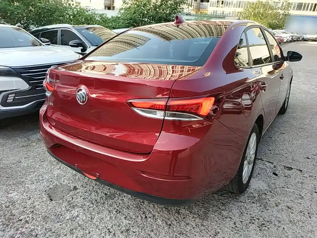 Buick Excelle — миниатюра 7