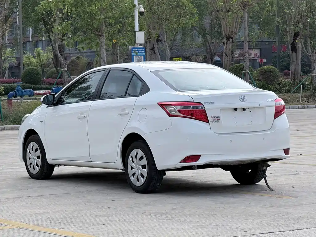 TOYOTA VIOS