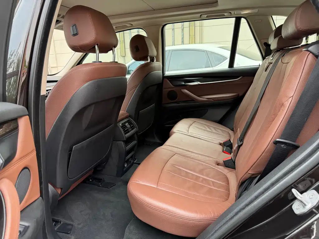 BMW X5 2014 xDrive35i Lead