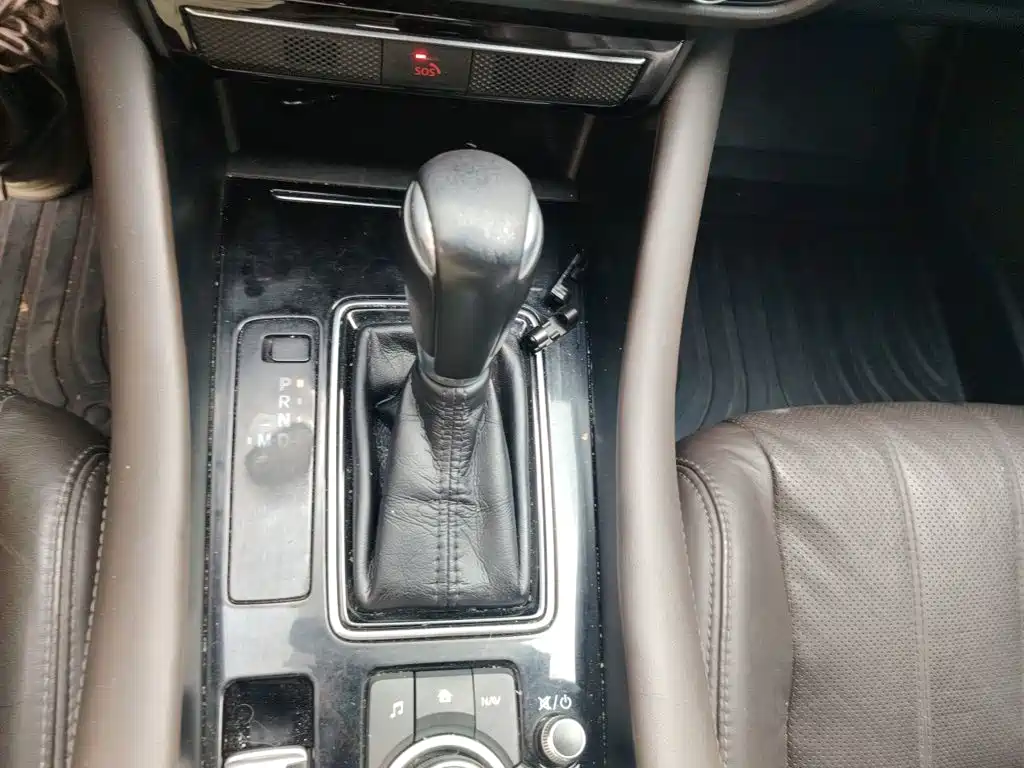 Mazda Atenza — миниатюра 7