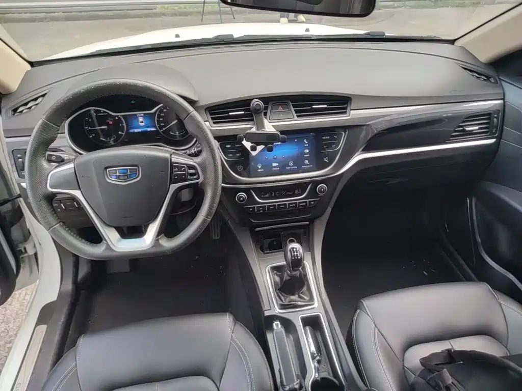 Geely Emgrand — миниатюра 14