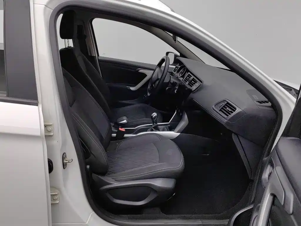 Citroen C3-XR — миниатюра 23