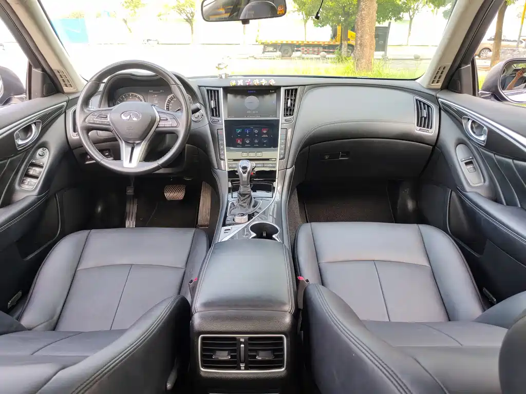 Infiniti Q50L — миниатюра 5