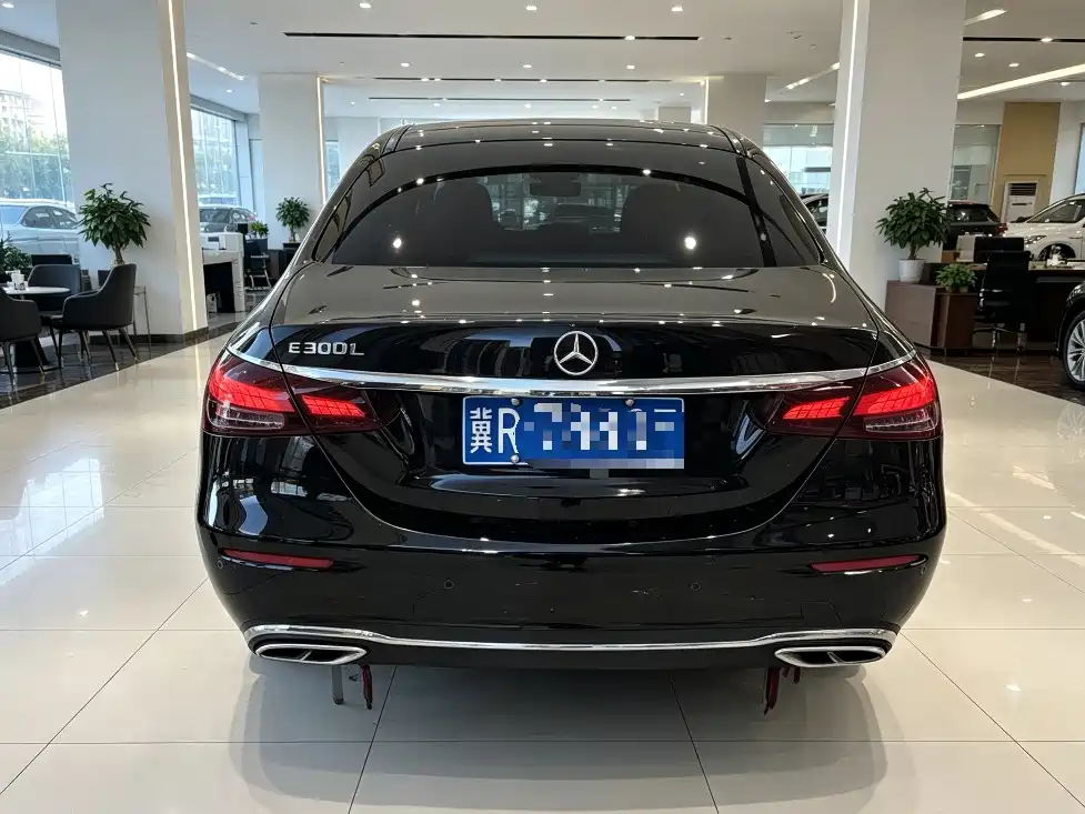 Mercedes-Benz E-Class E 2017 E 300 L Sport Luxury