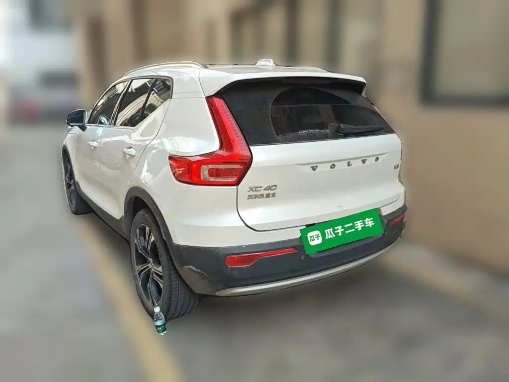 Volvo XC40 — миниатюра 4