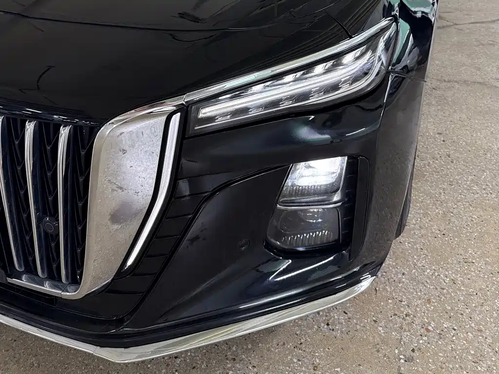 Hongqi Hongqi H5 — миниатюра 7