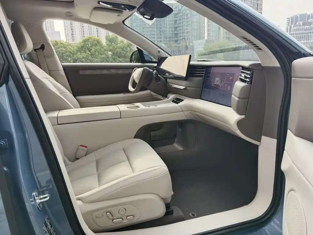 ZHIJI AUTOMOBILE ZHIJI LS6