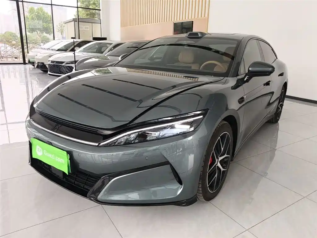 Byd 汉L 2025