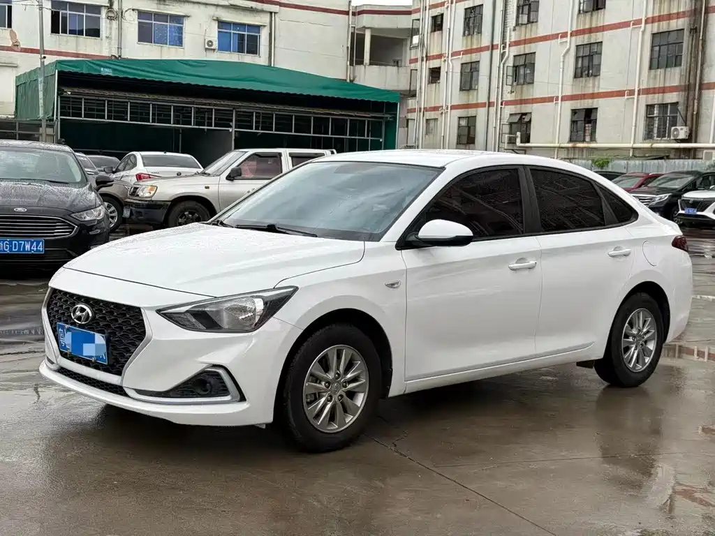 Hyundai Elantra 2019