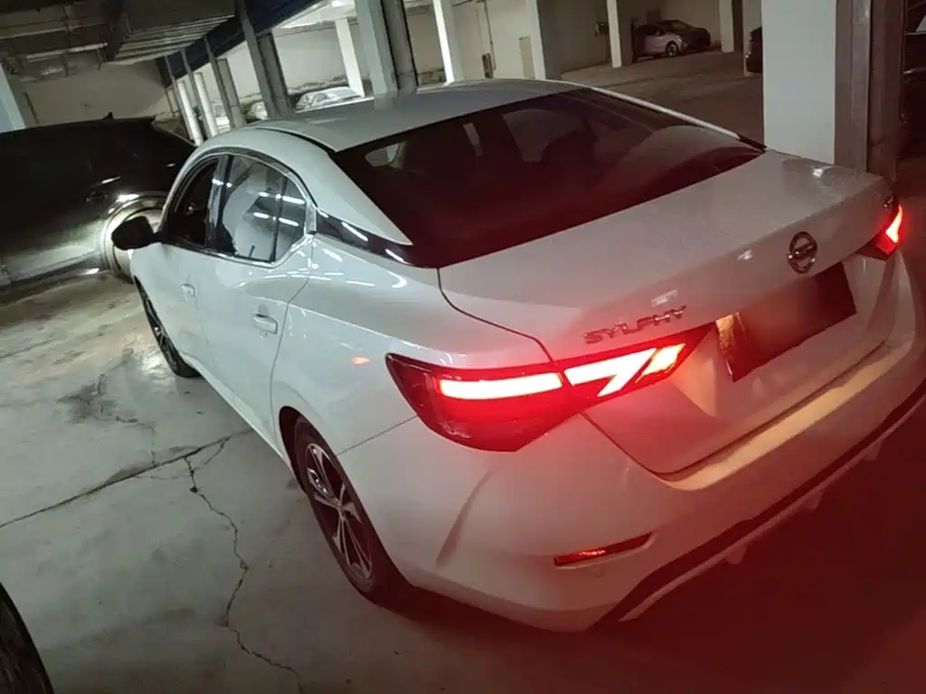 Nissan Sylphy — миниатюра 5