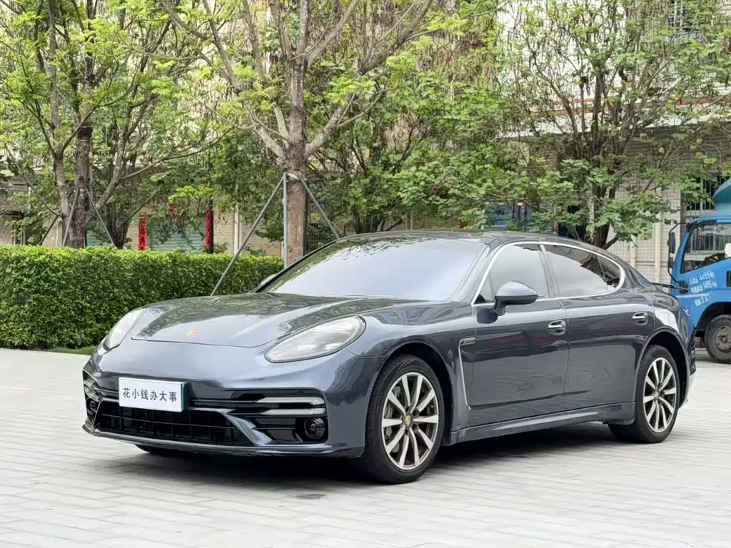 Porsche Panamera 2015