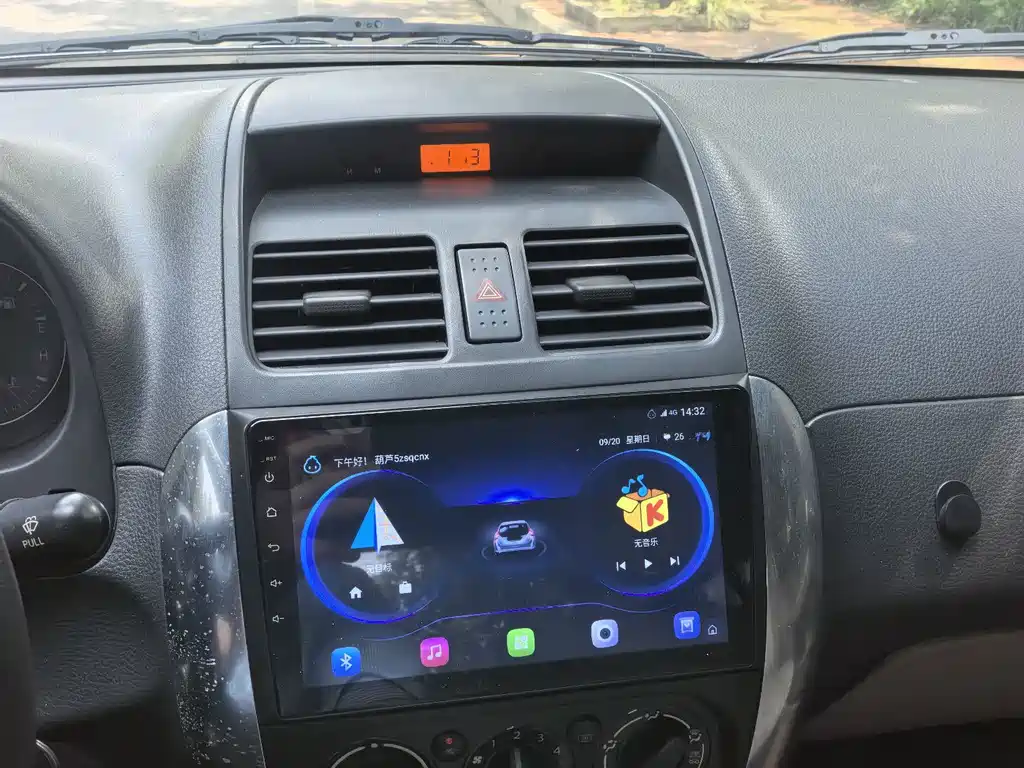 Suzuki SX4 — миниатюра 6