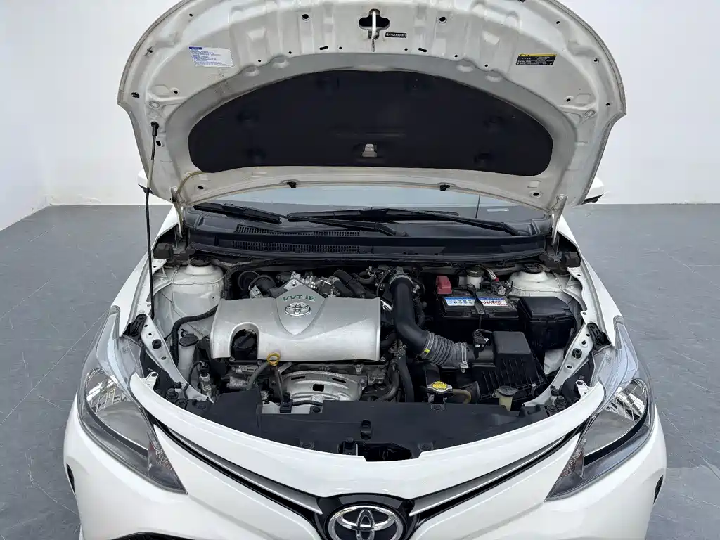 Toyota Vios FS — миниатюра 4