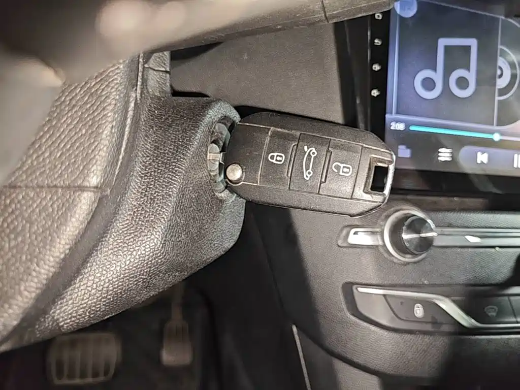 Peugeot 408 — миниатюра 9