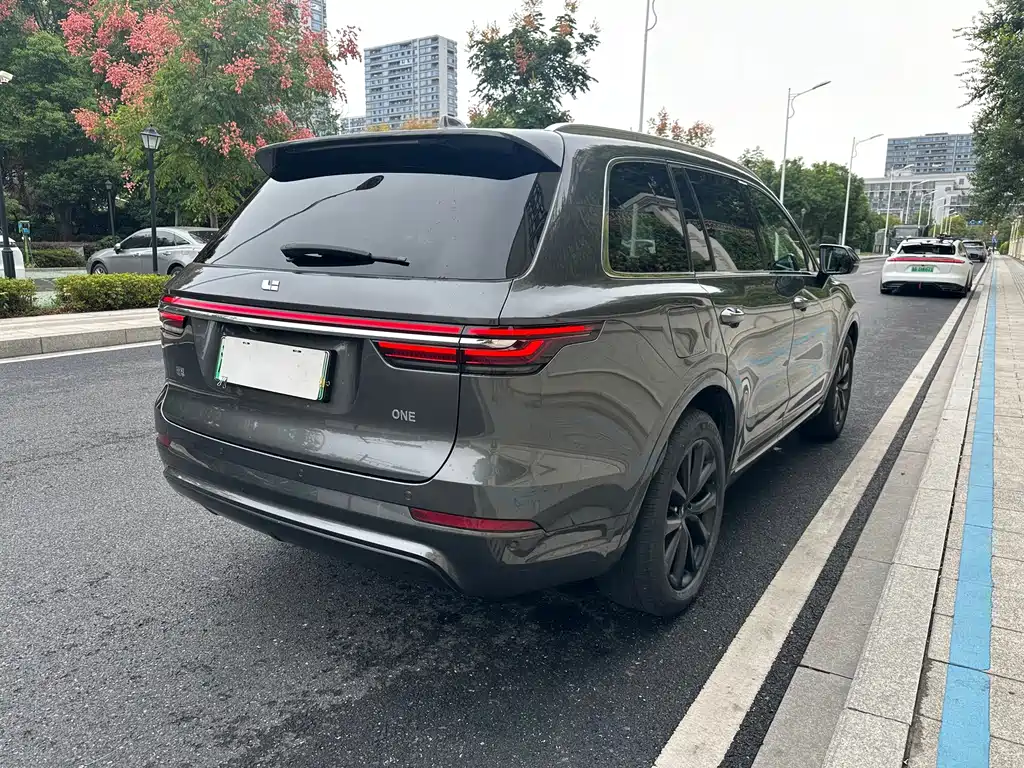 Li Auto Li ONE — миниатюра 5