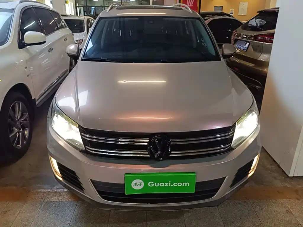 Volkswagen Tiguan — миниатюра 3