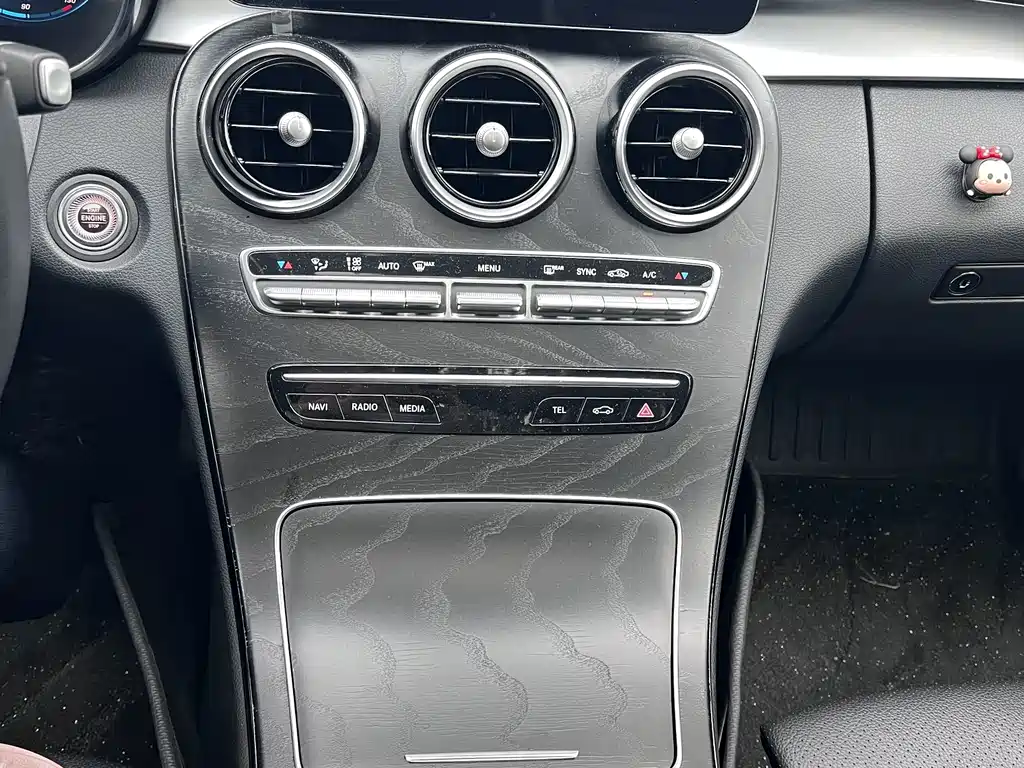 Mercedes-Benz C-Class — миниатюра 9