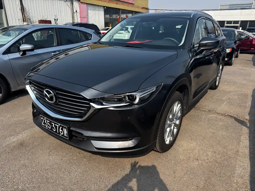 MAZDA CX 8