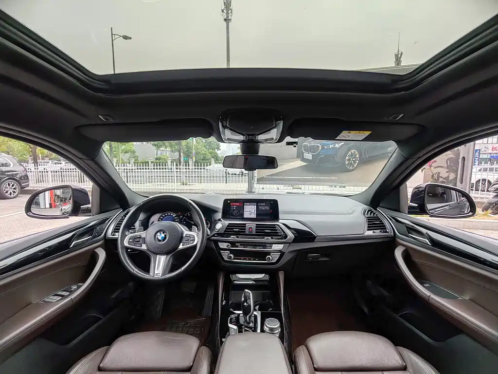 BMW X4 — миниатюра 13