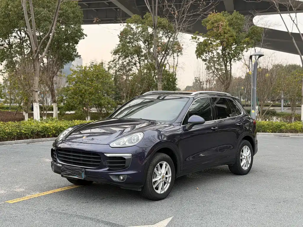 Porsche Cayenne 2016