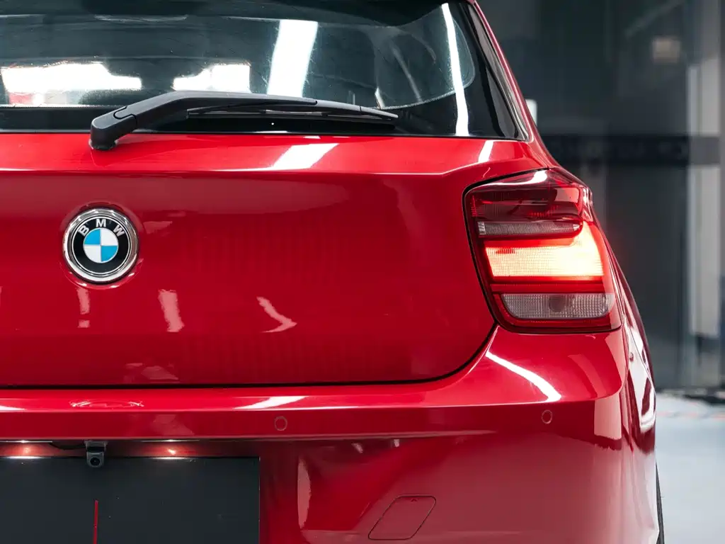 BMW 1 Series (Import) — миниатюра 6