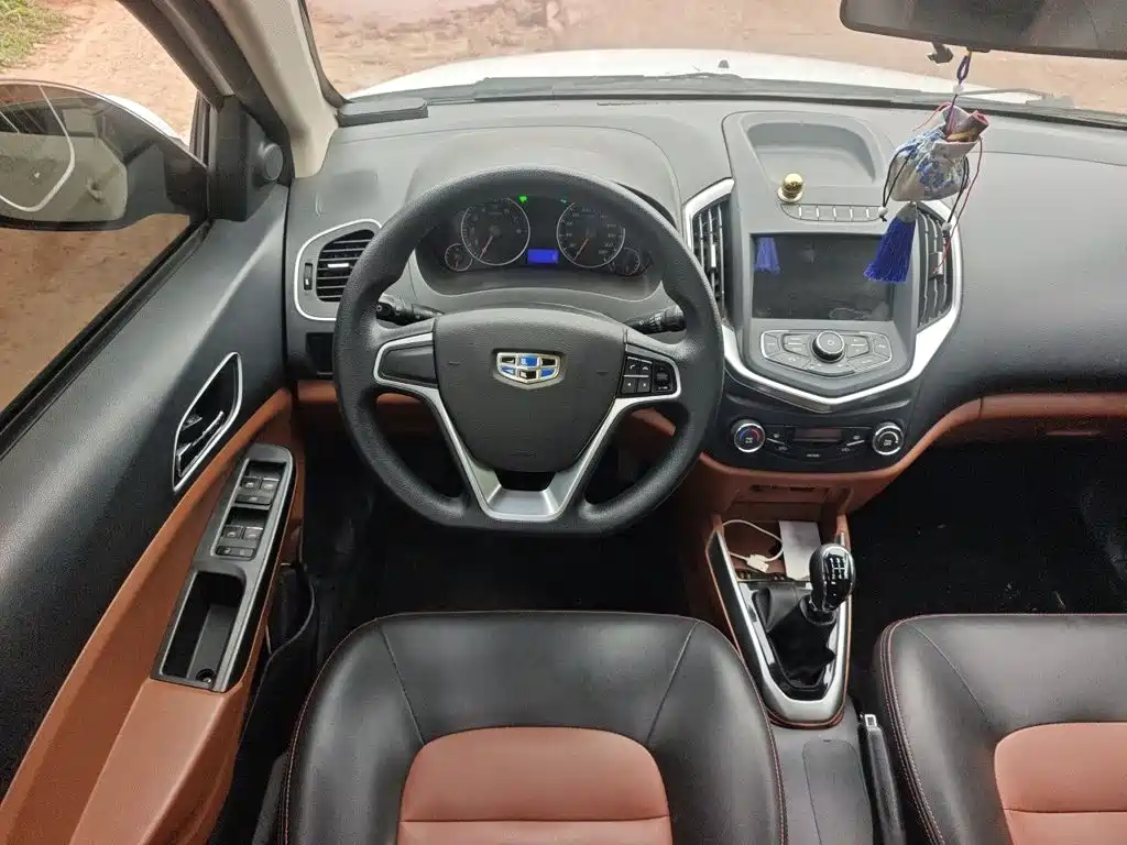 Geely King Kong — миниатюра 11