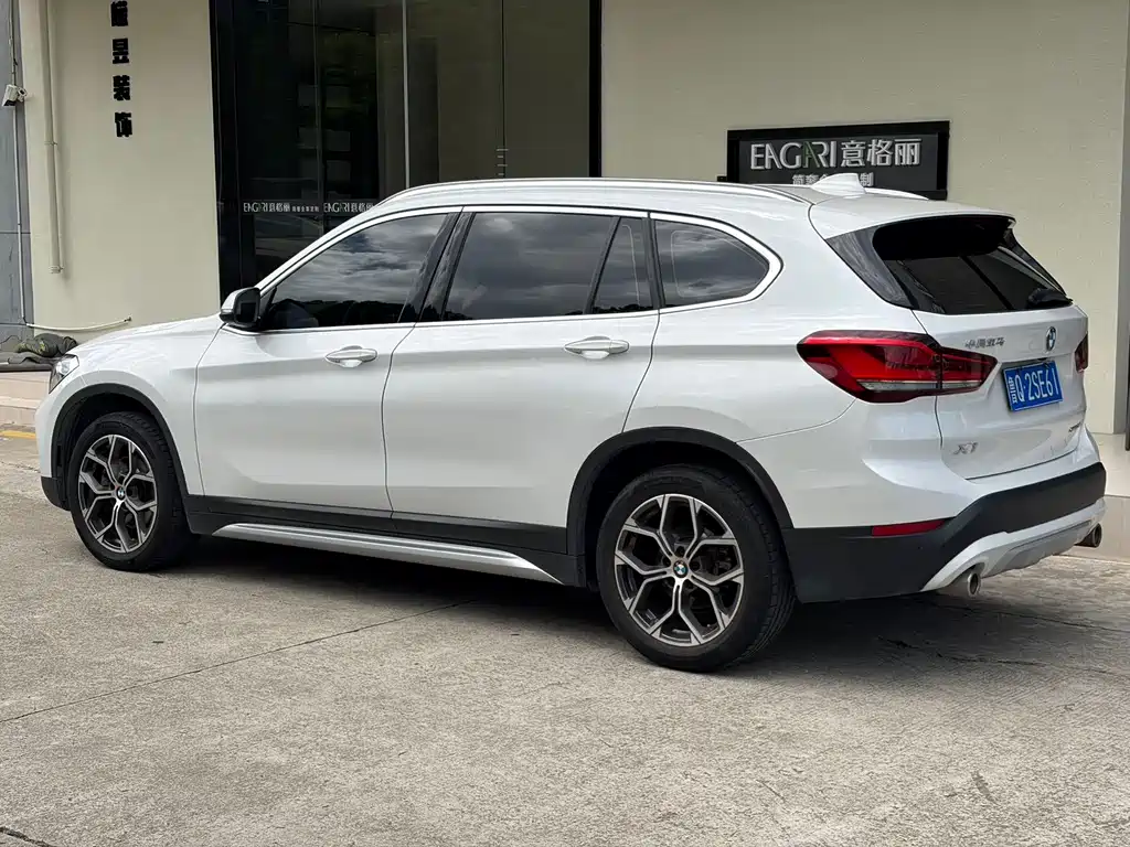 BMW X1 — миниатюра 4