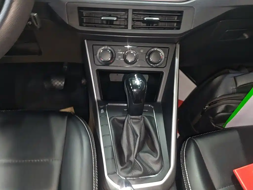 Volkswagen Polo — миниатюра 14