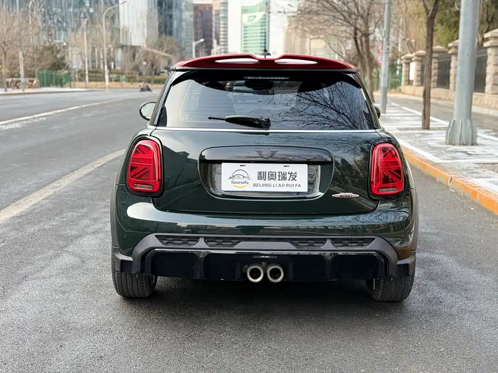 MINI JCW