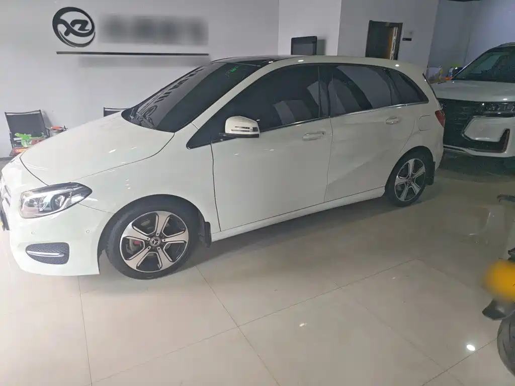 Mercedes-Benz B-Class — миниатюра 4